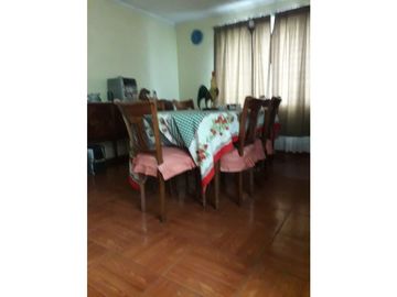 SE VENDE CASA EN VILLA ALEMANA DE 1 PISO 3 DORMITORIOS