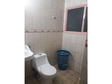 SE VENDE CASA EN VILLA ALEMANA DE 1 PISO 3 DORMITORIOS