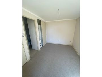 Se vende departamento Villa Alemana centro