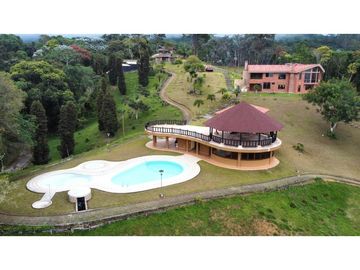 Venta finca en conjunto cerrado en Dapa
