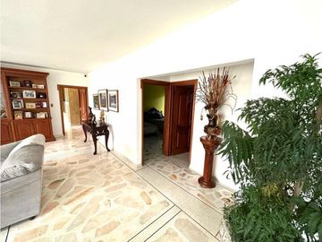 Venta Casa Campestre de Lujo en Buga