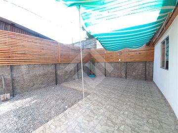 Casa en Venta en Avda. Gabriela/ Creta