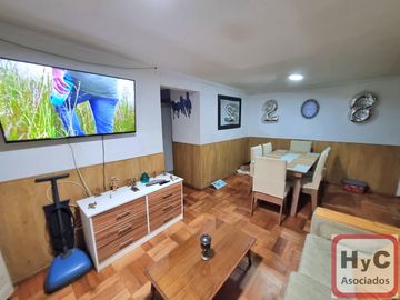 Hermoso Departamento Remodelado a Pasos de Metro