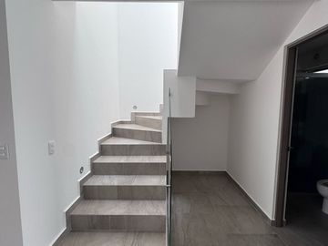 CASA VENTA CIUDAD MADERAS EL MARQUES