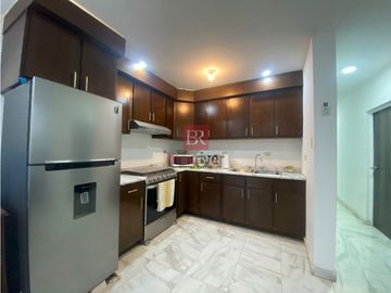 CASA EN VENTA EN COL. LAS FLORES. CD. OBREGÓN, SONORA