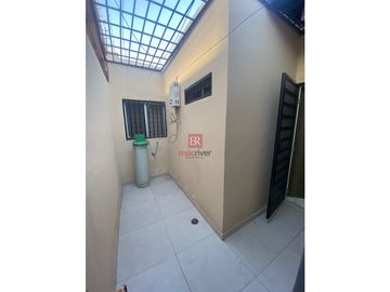 CASA EN VENTA EN COL. LAS FLORES. CD. OBREGÓN, SONORA