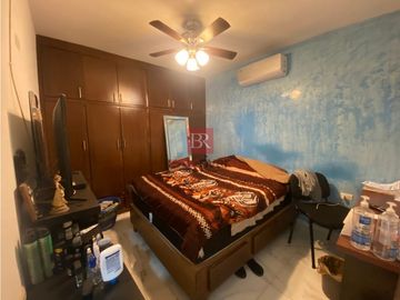 CASA EN VENTA EN COL. LAS FLORES. CD. OBREGÓN, SONORA