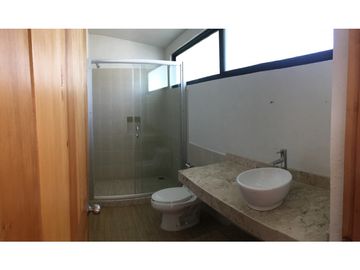 CASA EN RENTA EN CONDOMINIO CENTRO DE AVANDARO