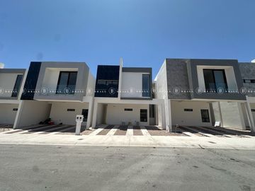 CASA EN PREVENTA EN FRACCIONAMIENTO ALCAZÀRES (ZONA CANTERA)