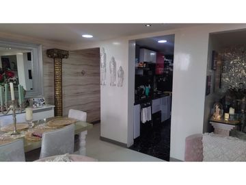 Venta Apartamento con vista panorámica en Gran Granada Club House