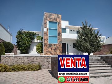 Casa - Residencial Vista Real