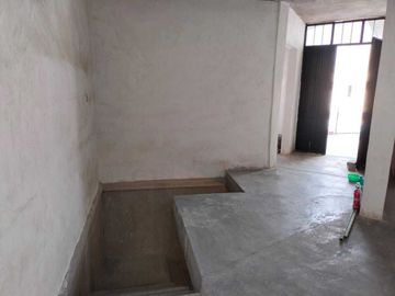 VENDO CASA PARA DECORAR. 4 RECAMARAS. JARDIN, ESTUDIO EN CHALCO