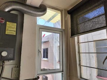 VENDE DEPARTAMENTO EN MERCED GOMEZ 2 RECAMARAS 1 B.  ENTRE PERI Y REVOLUCION