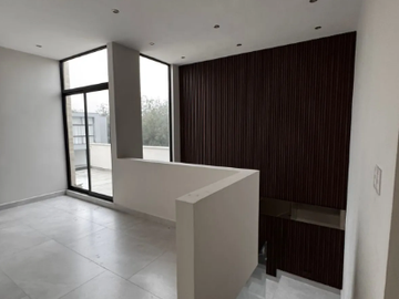 VENTA DE CASA EN ALTARES CARRETERA NACIONAL SANTIAGO N.L.