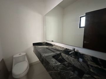 VENTA DE CASA EN ALTARES CARRETERA NACIONAL SANTIAGO N.L.