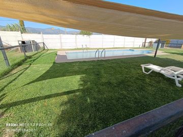 Vendo amplia y acogedora casa en Condominio de La Cruz
