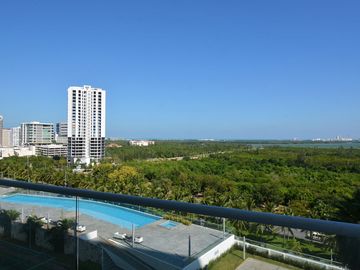 OASIS MALECÓN: EXCLUSIVO DEPARTAMENTO PANORÁMICO TOTALMENTE AMUEBLADO