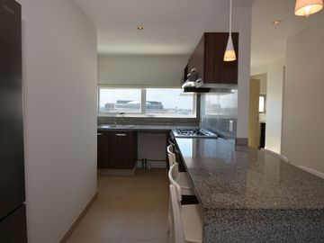 OASIS MALECÓN: EXCLUSIVO DEPARTAMENTO PANORÁMICO TOTALMENTE AMUEBLADO