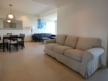 OASIS MALECÓN: EXCLUSIVO DEPARTAMENTO PANORÁMICO TOTALMENTE AMUEBLADO