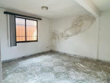 CASA EN VENTA o RENTA EN TOLUCA.