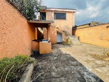 CASA EN VENTA o RENTA EN TOLUCA.