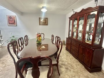 VENTA CASA EN SAN LORENZO LA CEBADA