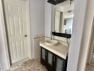 VENTA CASA EN SAN LORENZO LA CEBADA