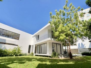 Casa de lujo equipada en venta Mérida Yucatán, Privada Bosques de Altabrisa