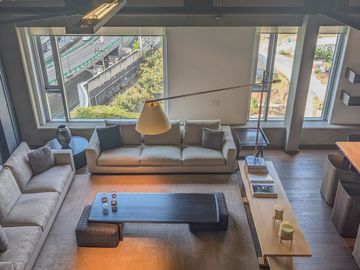 Loft  de 320 m2 y 3 habitaciones.