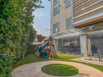 Loft  de 320 m2 y 3 habitaciones.