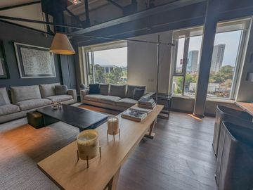 Loft  de 320 m2 y 3 habitaciones.