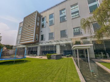 Loft  de 320 m2 y 3 habitaciones.