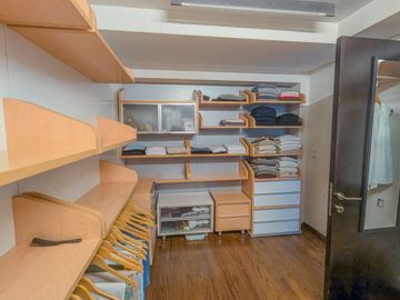 Loft  de 320 m2 y 3 habitaciones.