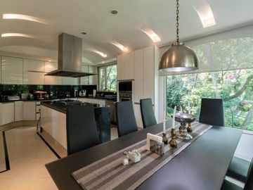CASA EN VENTA EN HACIENDA DE  VALLE ESCONDIDO