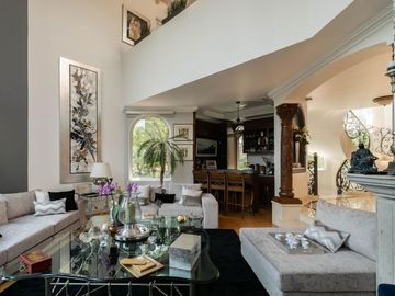 CASA EN VENTA EN HACIENDA DE  VALLE ESCONDIDO