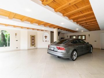 CASA EN VENTA EN HACIENDA DE  VALLE ESCONDIDO