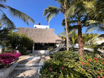 Casa en Frente a playa punta negra en Nayarit/Puerto Vallarta