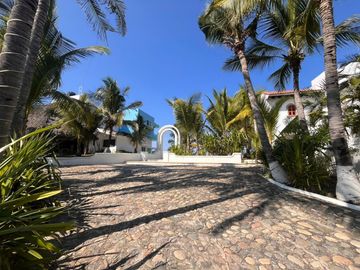 Casa en Frente a playa punta negra en Nayarit/Puerto Vallarta