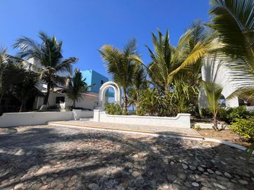 Casa en Frente a playa punta negra en Nayarit/Puerto Vallarta