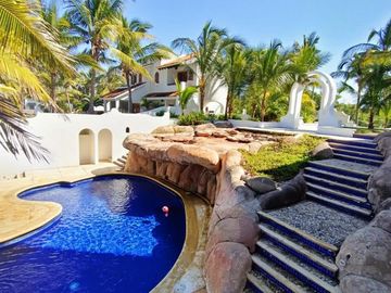 Casa en Frente a playa punta negra en Nayarit/Puerto Vallarta