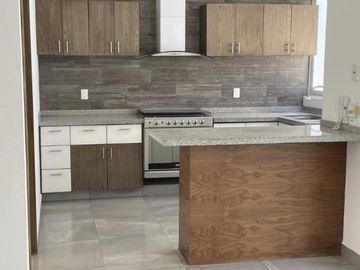 CASA EN VENTA EN ARBORETO RESIDENCIAL