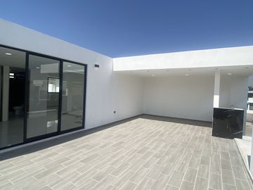 CORRE !!!! CASA LISTA PARA ESTRENAR !!  TE ESPERA EN PARQUE NAYARIT