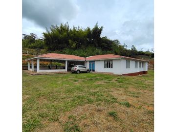 ref 983a tocota/dagua/vendo casa campestre