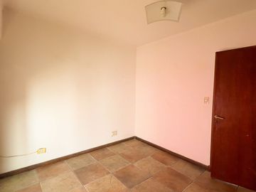 VENTA CASA EN ESQUINA TANDIL