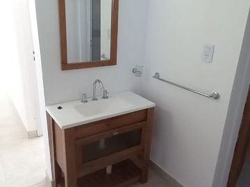 Casa en venta de 3 dormitorios c/ cochera Country el Lagar. Los nogales