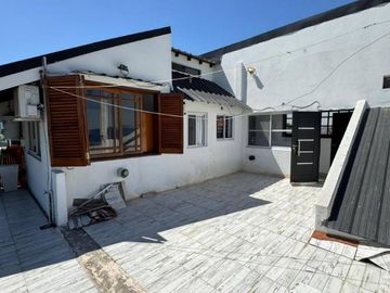 Casa en venta en Lanus Oeste