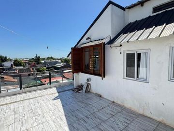 Casa en venta en Lanus Oeste