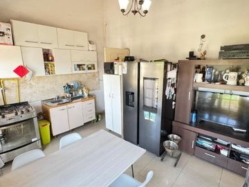 Casa en venta en Lanus Oeste