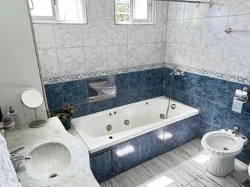 Casa en venta en Lanus Oeste