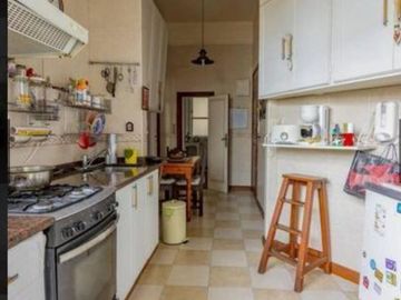 Venta Semipiso Frente 4 ambientes c/dep Recoleta